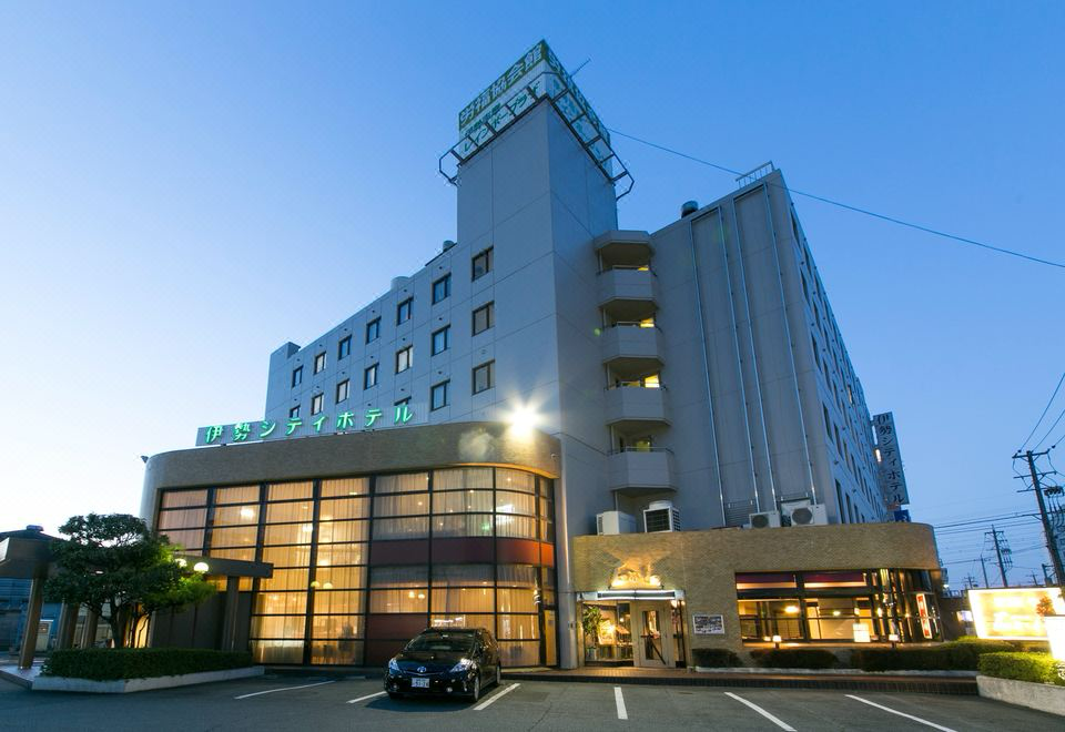 伊勢シティホテル外観